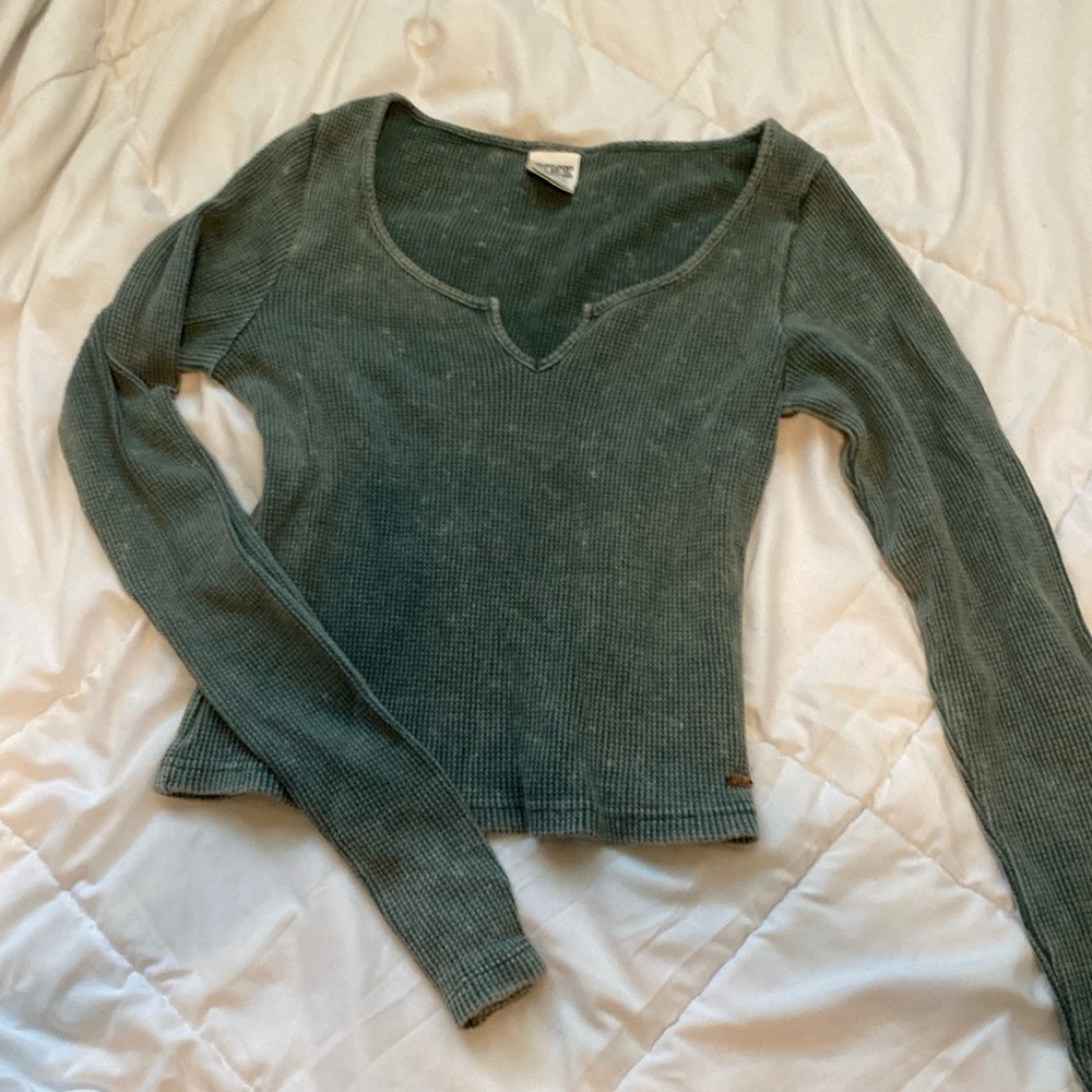 Green long sleeve